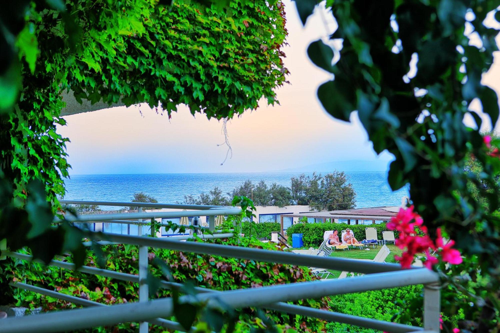 Apollonia Beach Resort & Spa Amoudara Lasithiou Esterno foto
